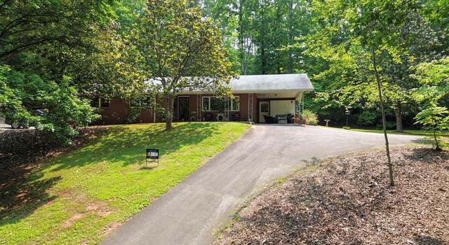 Photo of 223 Tennessee View St, Franklin, NC 28734
