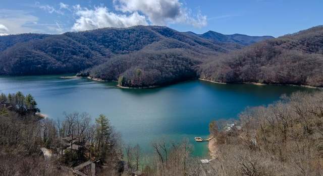 Photo of 742 Holly Ridge Rd, Topton, NC 28781