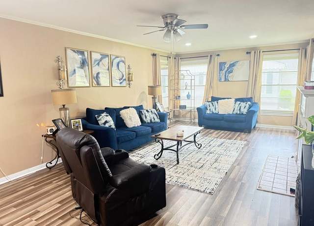 Property at 1105 Brazos St, Palestine, TX 75801, 4 beds, 2 baths