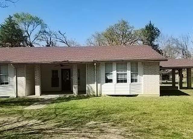 Property at 20501 Jak Ln, Chandler, TX 75758, 3 beds, 2 baths