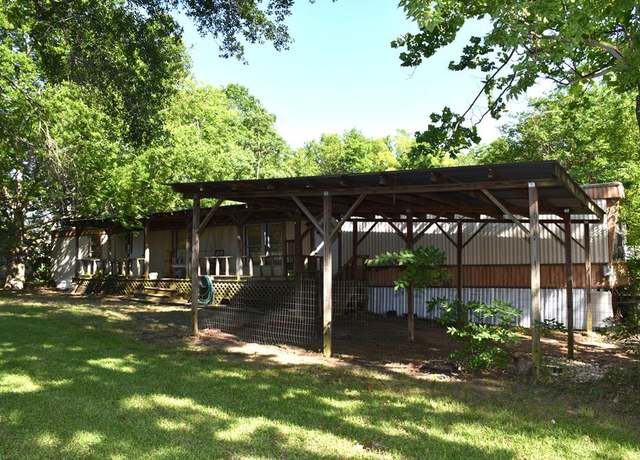 Property at 311 Hemby St, Elkhart, TX 75839, 3 beds, 2 baths