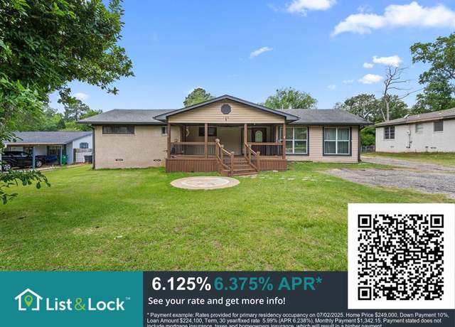 Property at 135 Gardner Dr, Palestine, TX 75803, 3 beds, 2 baths