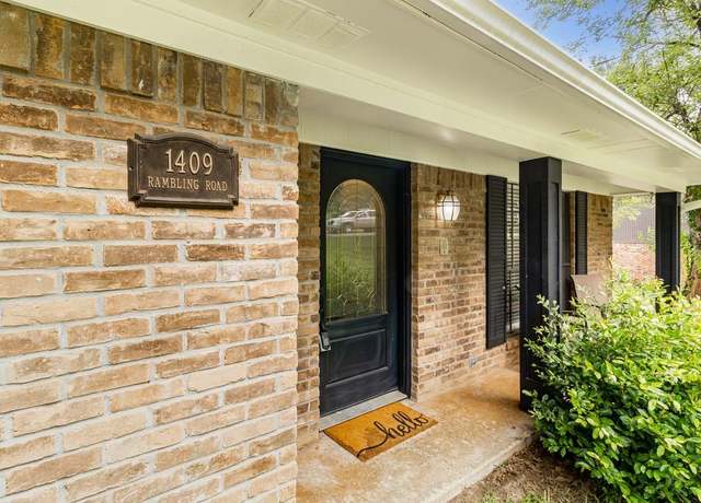 Property at 1409 Rambling Rd, Palestine, TX 75801, 4 beds, 2 baths