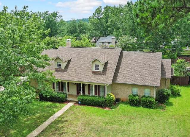 Property at 2211 Melissa Dr, Palestine, TX 75801, 4 beds, 3.5 baths