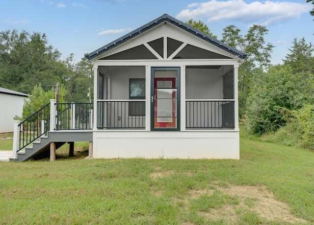 Property at 105 An County Road 167, Elkhart, TX 75839, 1 bed, 1 bath