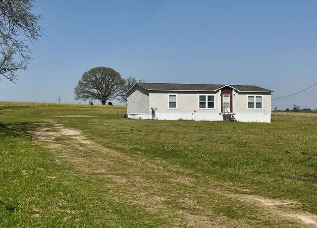 Property at 366 County Road 3203, Jacksonville, TX 75766, 3 beds, 2 baths