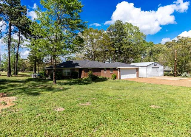 Property at 631 An County Road 165, Elkhart, TX 75839, 3 beds, 2 baths