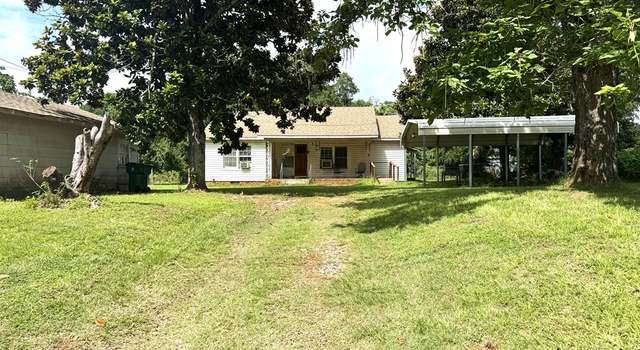 Photo of 201 Cedarvale St, Palestine, TX 75801