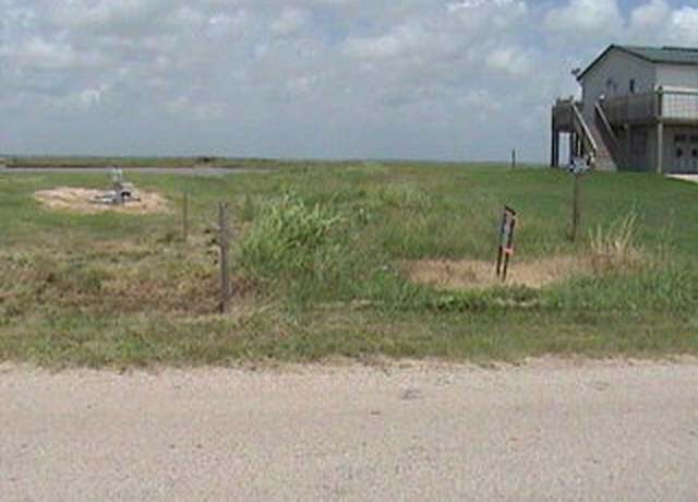 Property at 2153 Canal Dr, Sargent, TX 77414