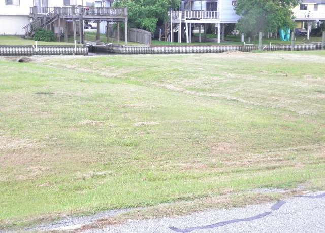 Property at 122 Driftwood Rd, Freeport, TX 77541