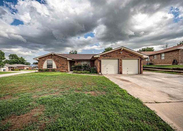 Property at 7502 NW Welco Ave, Lawton, OK 73505, 3 beds, 2 baths