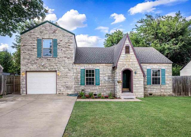 Property at 1335 NW Ash Ave, Lawton, OK 73507, 5 beds, 4 baths