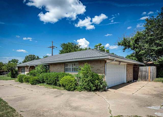 Property at 3423 NW Kinyon Ave, Lawton, OK 73505, 3 beds, 2 baths