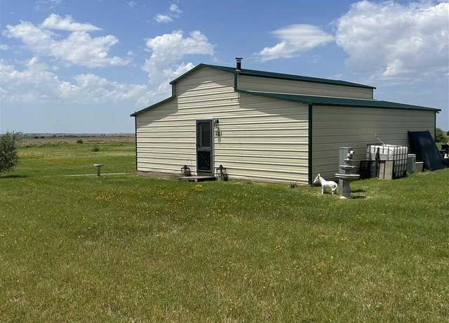Property at 521 12th, Randlett, OK 73562, 2 beds, 1 bath