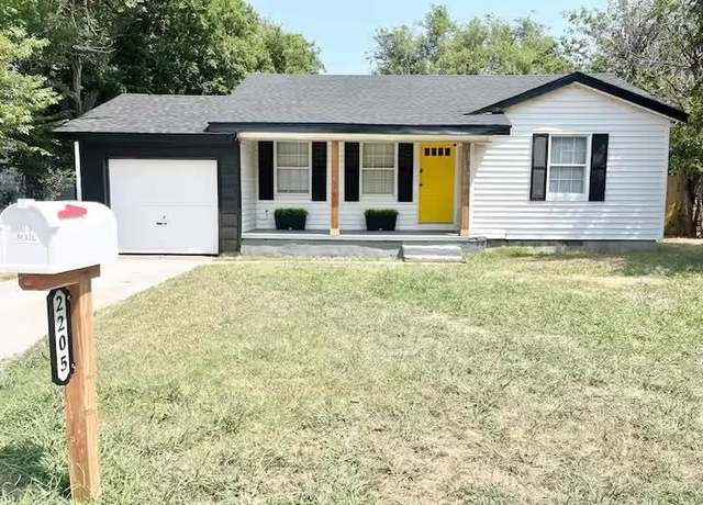 Property at 2205 NW Crosby Ave, Lawton, OK 73507, 3 beds, 1 bath