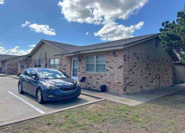 Property at 7901 NW Crossland Cir, County, OK 73505, 2 beds, 1 bath