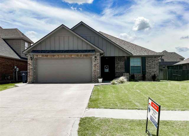 Property at 909 SW 78th St, Lawton, OK 73505, 4 beds, 2 baths