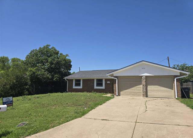 Property at 514 NW 73rd St, Lawton, OK 73505, 3 beds, 2 baths