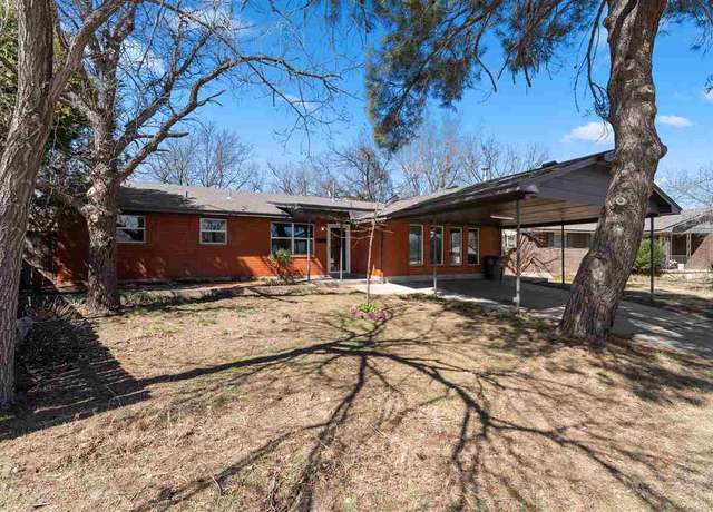 Property at 6421 NW Euclid Ave, Lawton, OK 73505, 4 beds, 2 baths