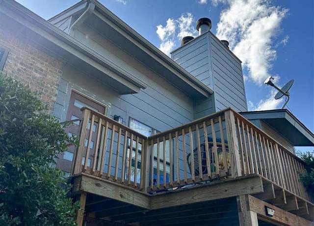 Property at 2802 NE 9th Str. B-13 St, Lawton, OK 73501, 2 beds, 2 baths