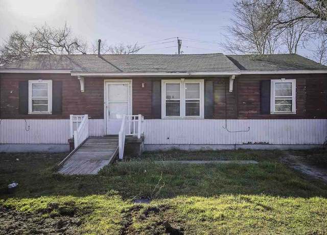 Property at 1311 SW 26th St, Lawton, OK 73505, 2 beds, 1 bath