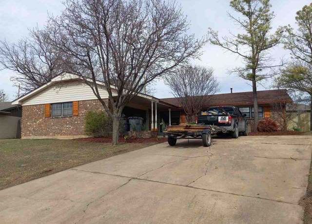 Property at 805 NW 49th St, Lawton, OK 73505, 3 beds, 2 baths