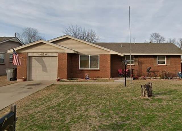 Property at 116 NE Fullerton St, Lawton, OK 73507, 3 beds, 1.5 baths