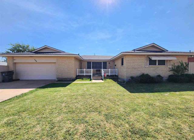 Property at 306 SW 52nd St, Lawton, OK 73505, 3 beds, 2 baths