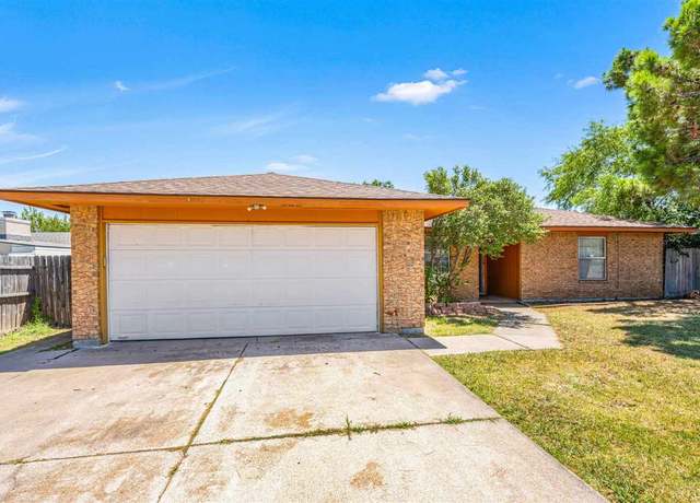 Property at 2329 NW Dunstan Ln, Lawton, OK, 3 beds, 2 baths