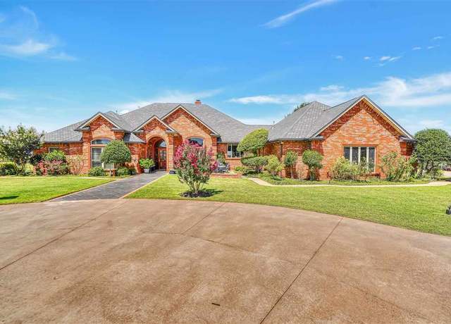 Property at 610 NE Flowermound Rd, Lawton, OK 73507, 4 beds, 3 baths