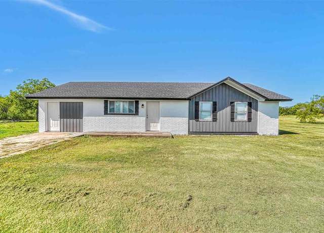 Property at 718 E Texas, Temple, OK 73568, 3 beds, 1.5 baths
