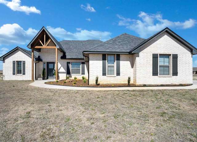 Property at 12811 Ridge Rd, Elgin, OK 73538, 4 beds, 2.5 baths