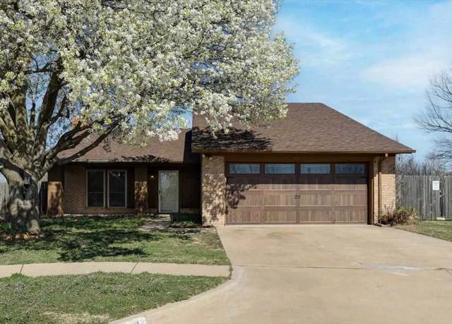 Property at 110 NE 48th St, Lawton, OK 73507, 4 beds, 2 baths