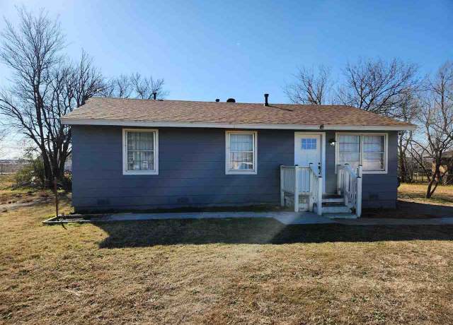 Property at 1306 SW Oklahoma Ave, Lawton, OK 73501, 3 beds, 1 bath
