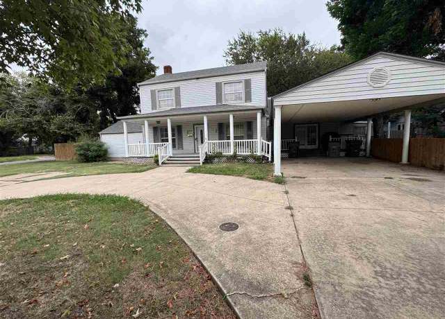 Property at 915 NW Euclid Ave, Lawton, OK, 4 beds, 3 baths