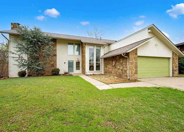 Property at 5606 NW Rebecca Ter, Lawton, OK 73505, 3 beds, 2.5 baths