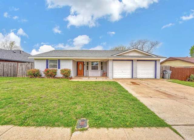 Property at 2308 NW Nottingham Rd, Lawton, OK 73505, 4 beds, 2 baths