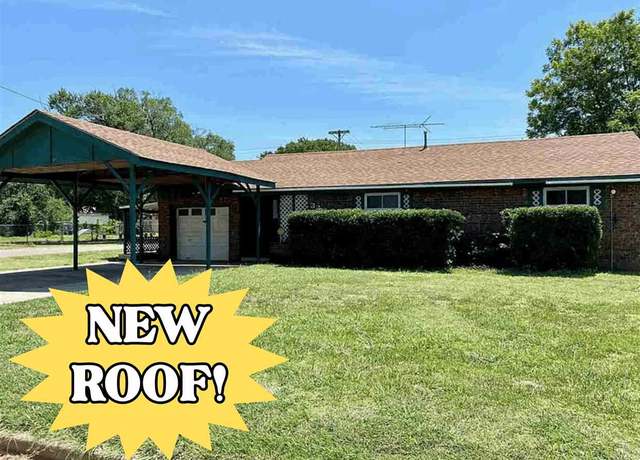 Property at 320 N C, Duncan, OK 73533, 3 beds, 2 baths