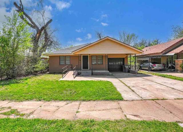 Property at 606 NW Columbia Ave, Lawton, OK 73507, 4 beds, 2 baths