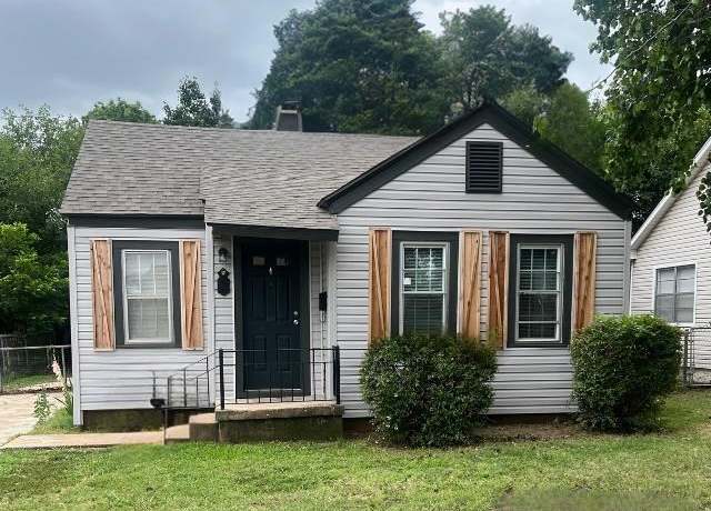 Property at 1122 NW Oak Ave, Lawton, OK 73505, 2 beds, 1 bath