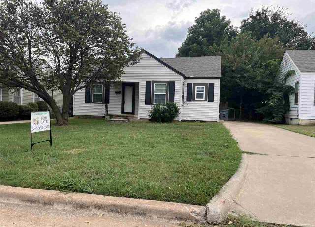 Property at 1206 NW Oak Ave, Lawton, OK 73507, 2 beds, 1 bath