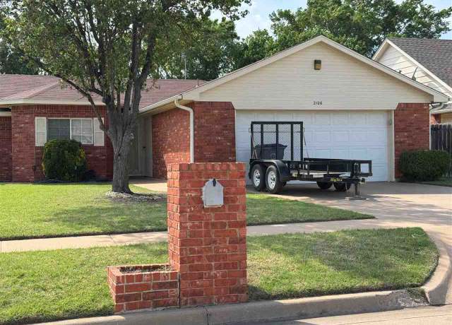 Property at 2106 NW Britni Cir, Lawton, OK 73505, 3 beds, 2 baths