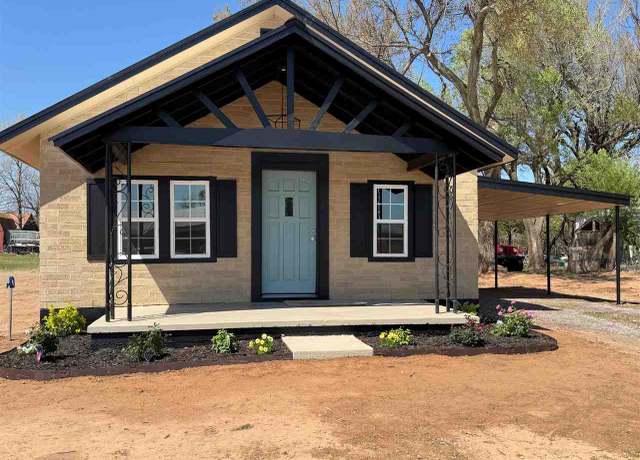 Property at 103 E Cole Ave, Fletcher, OK 73541, 3 beds, 2 baths