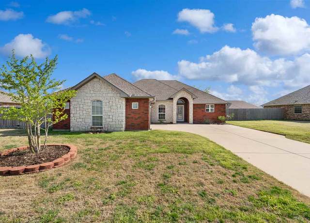 Property at 1206 Alma Dr, Elgin, OK 73538, 4 beds, 2 baths