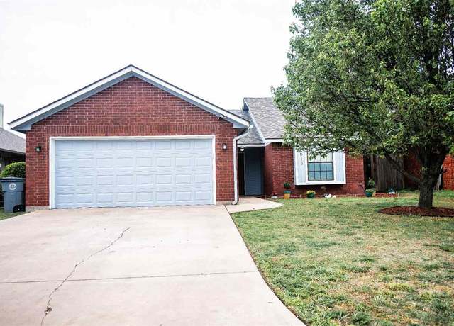 Property at 4015 SW Rolling Hills Dr, Lawton, OK 73505, 3 beds, 2 baths