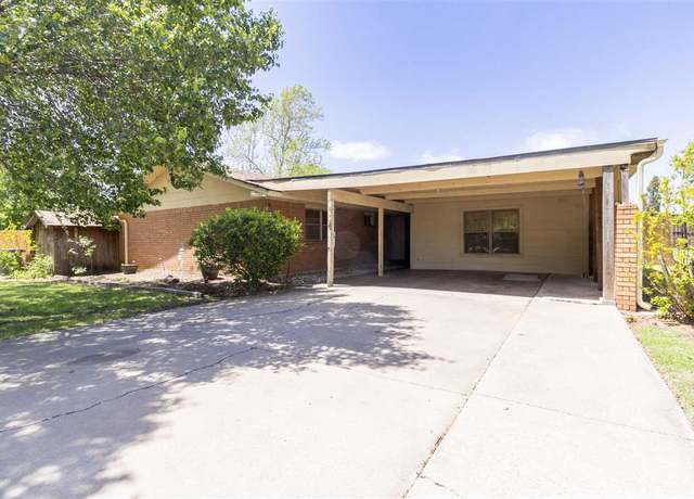 Property at 1 SW 50th St, Lawton, OK 73505, 4 beds, 2 baths