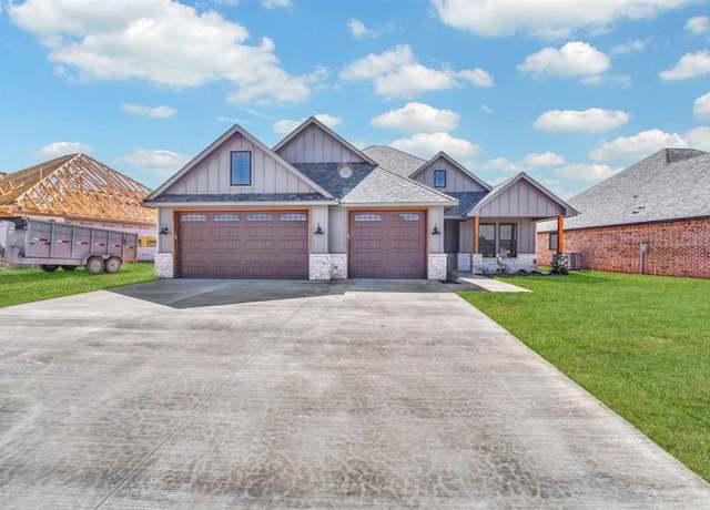 Property at 4013 NE Shenandoah Dr, Lawton, OK 73507, 4 beds, 2.5 baths