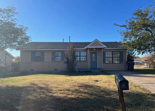Property at 5330 NW Oak Ave, Lawton, OK 73505, 3 beds, 1 bath