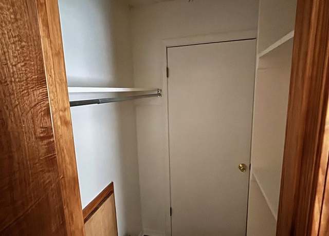 Property at 1208 NW Dearborn Ave, Lawton, OK 73507, 4 beds, 1 bath