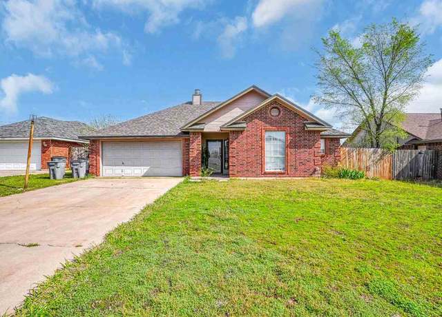 Property at 4806 SE Redbud Pl, Lawton, OK 73501, 3 beds, 2 baths